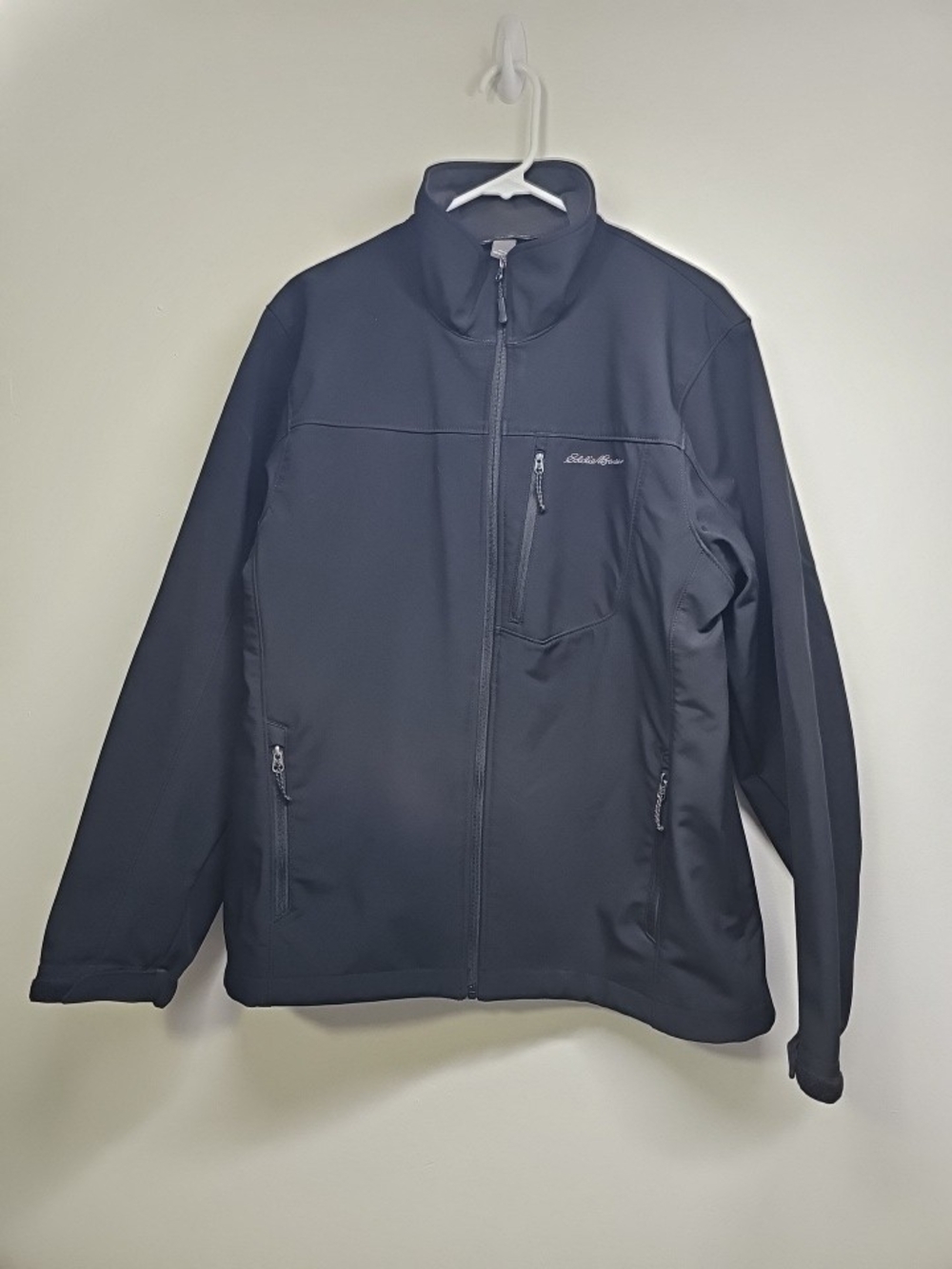 Eddie Bauer Men's Softshell Jacket - Black